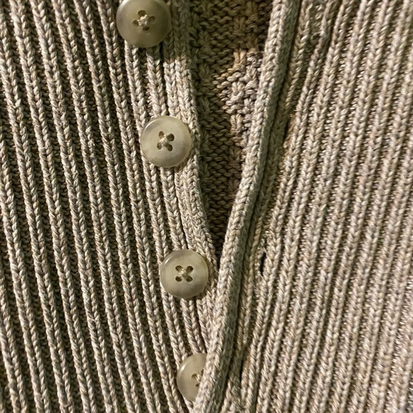 Eddie Bauer Men's Ribbed Taupe Crewneck Sweater - Picture 3 of 5